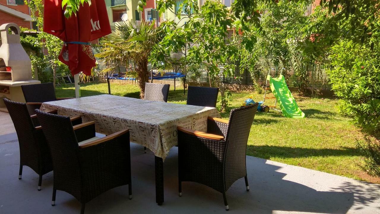 Вилла Lusyhouse Пула Экстерьер фото
